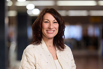 Portretfoto van Jacqueline Meijer